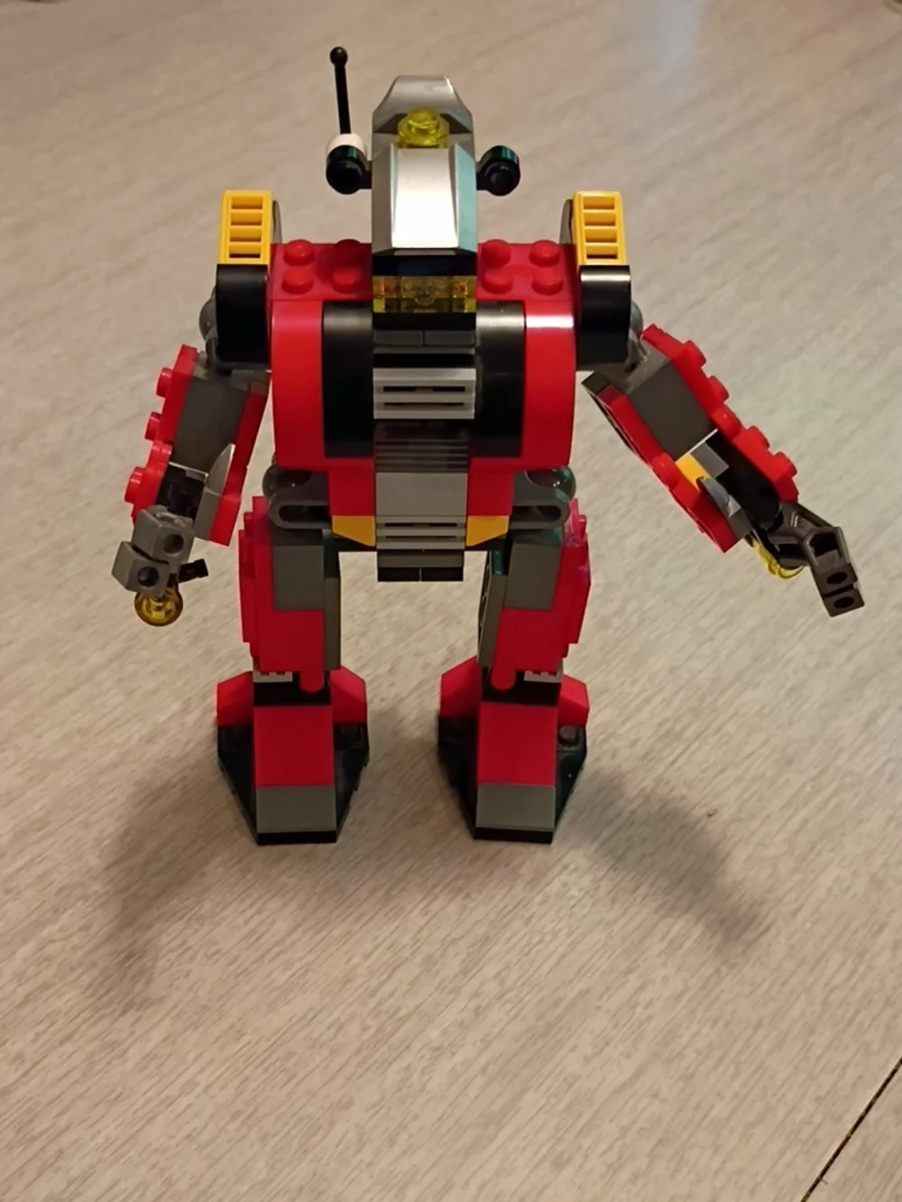 Lego Creator Rescue Robot (Model 5764)